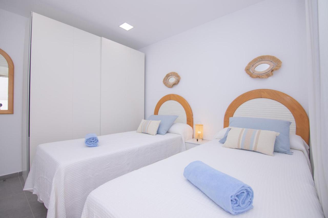 Apartment Family 6 Beachfront Corralejo By Holidays Home Exterior foto
