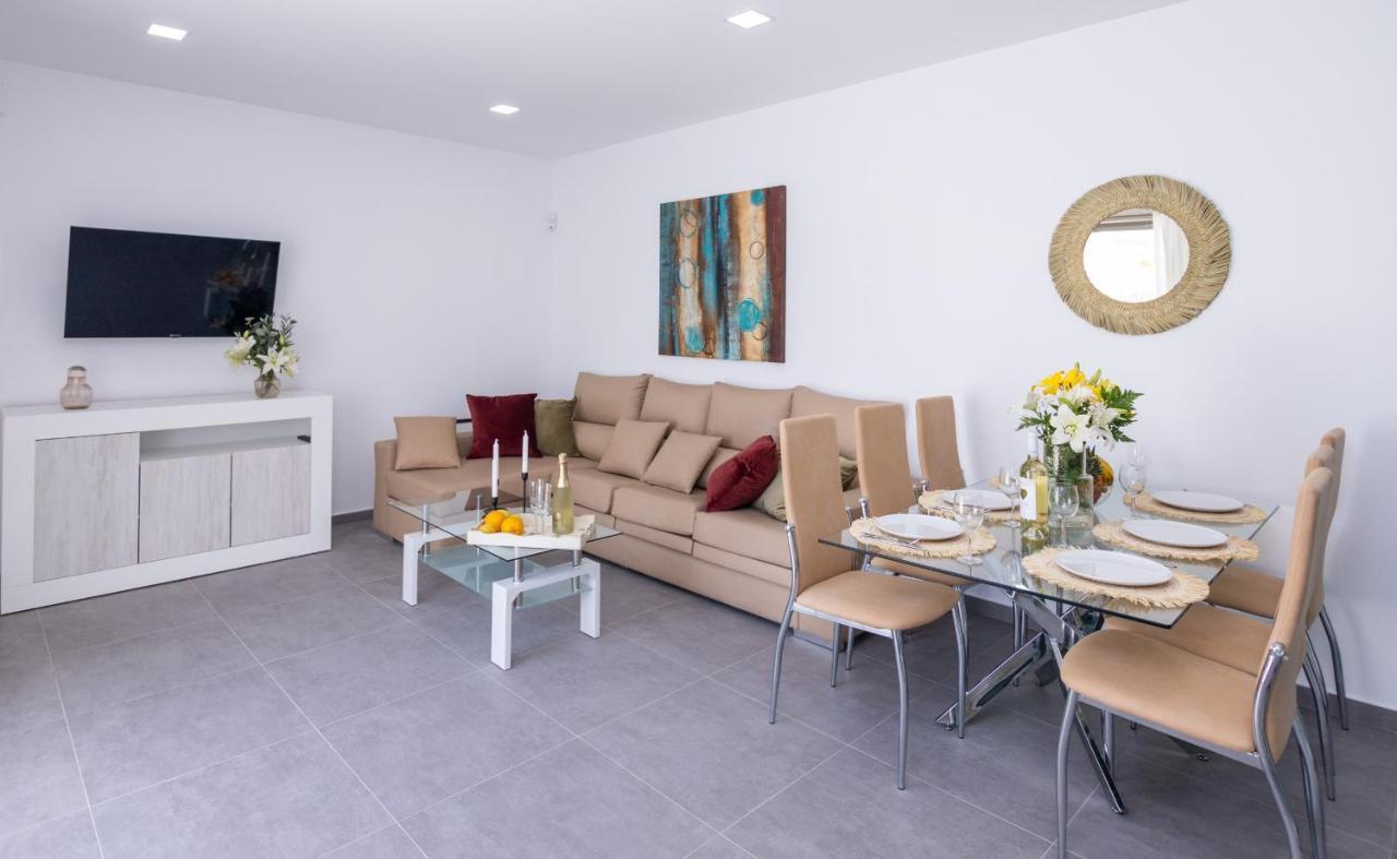 Apartment Family 6 Beachfront Corralejo By Holidays Home Exterior foto